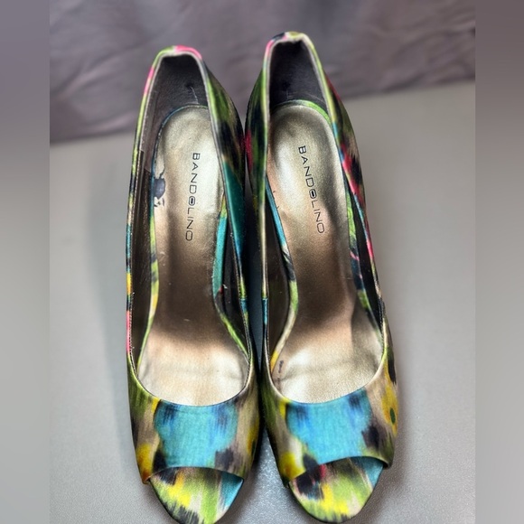 Bandolino Pumps BD7Jamara Abstract Floral Print PeepToe Multi-Color Size 6.5 - Picture 3 of 10